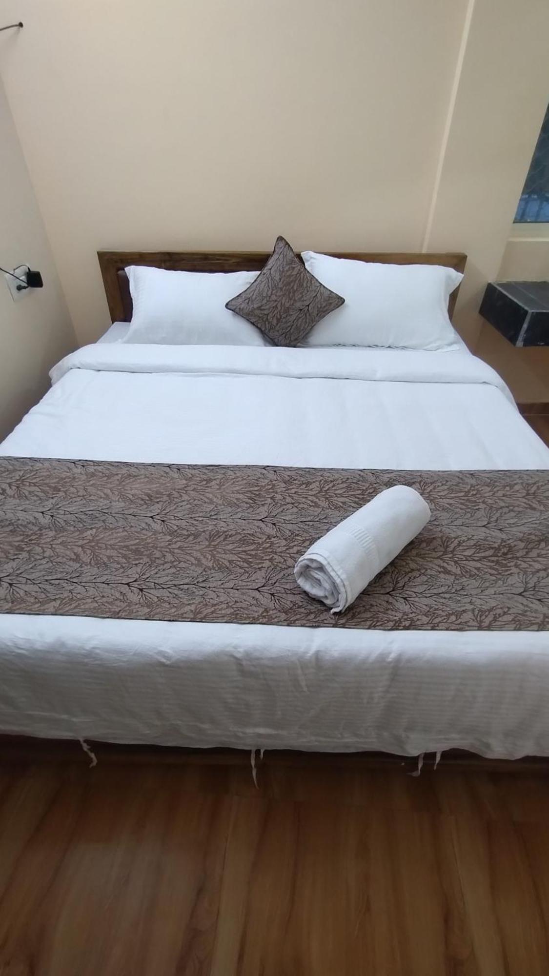 Hotel Vip Prime Puri Bagian luar foto